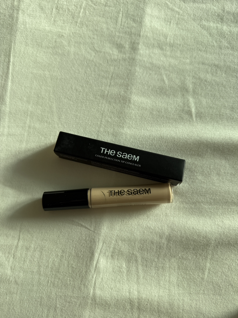 더샘 (theSAEM) 커버 퍼펙션 팁 컨실러 [SPF28/PA++] [1.5 내추럴베이지] review image