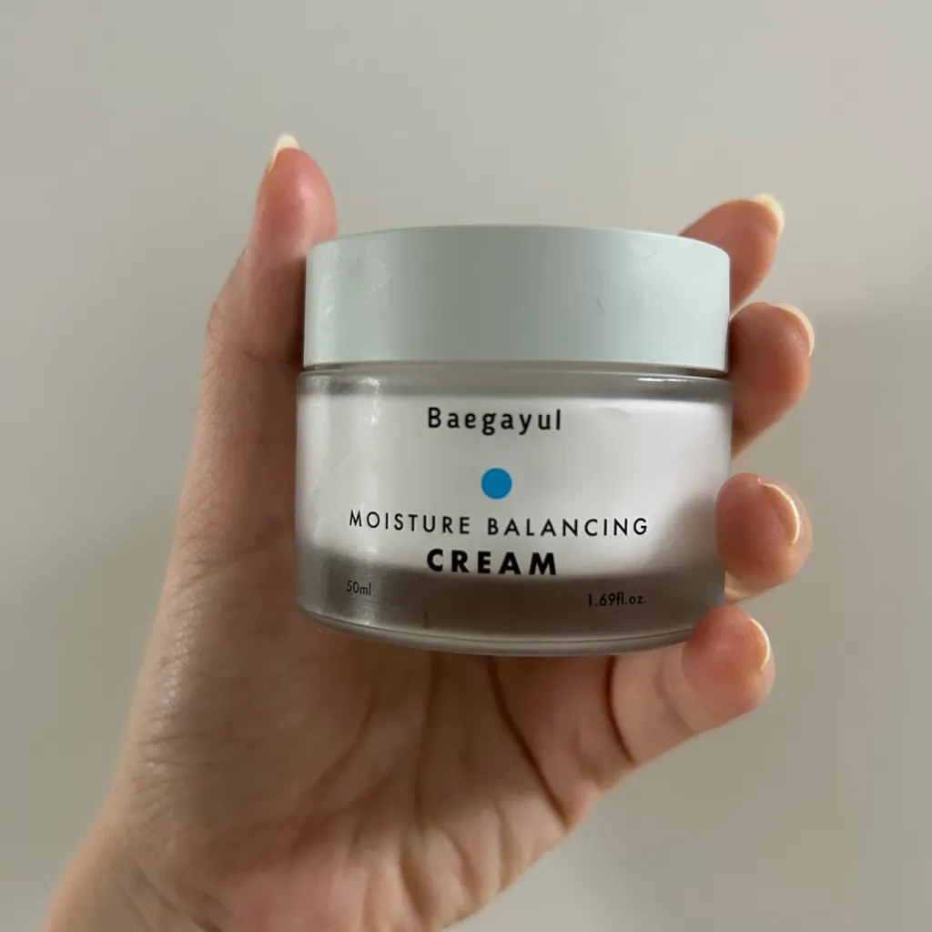 백아율 (Baegayul) 모이스처 밸런싱 크림 review image