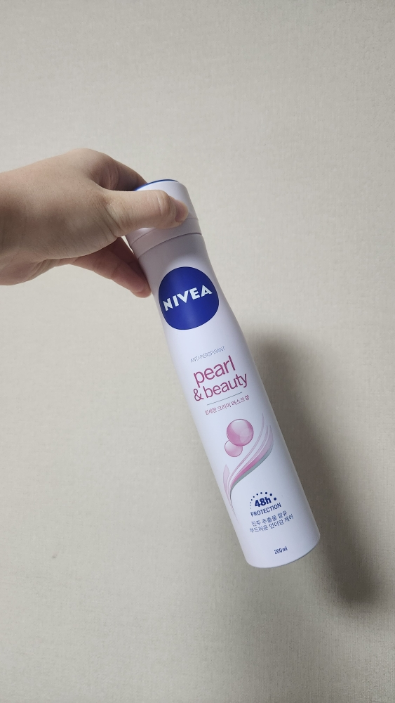 니베아 (NIVEA) 데오드란트 스프레이 [엑스트라브라이트] review image