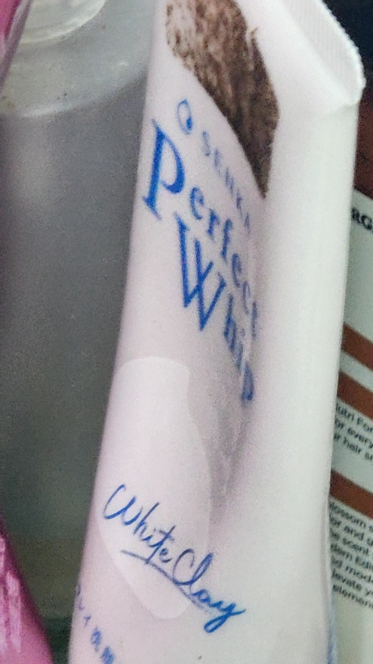 SENKA Perfect Whip White Clay review image