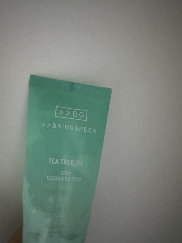 브링그린 (BRINGGREEN) 티트리시카딥클렌징폼 review image
