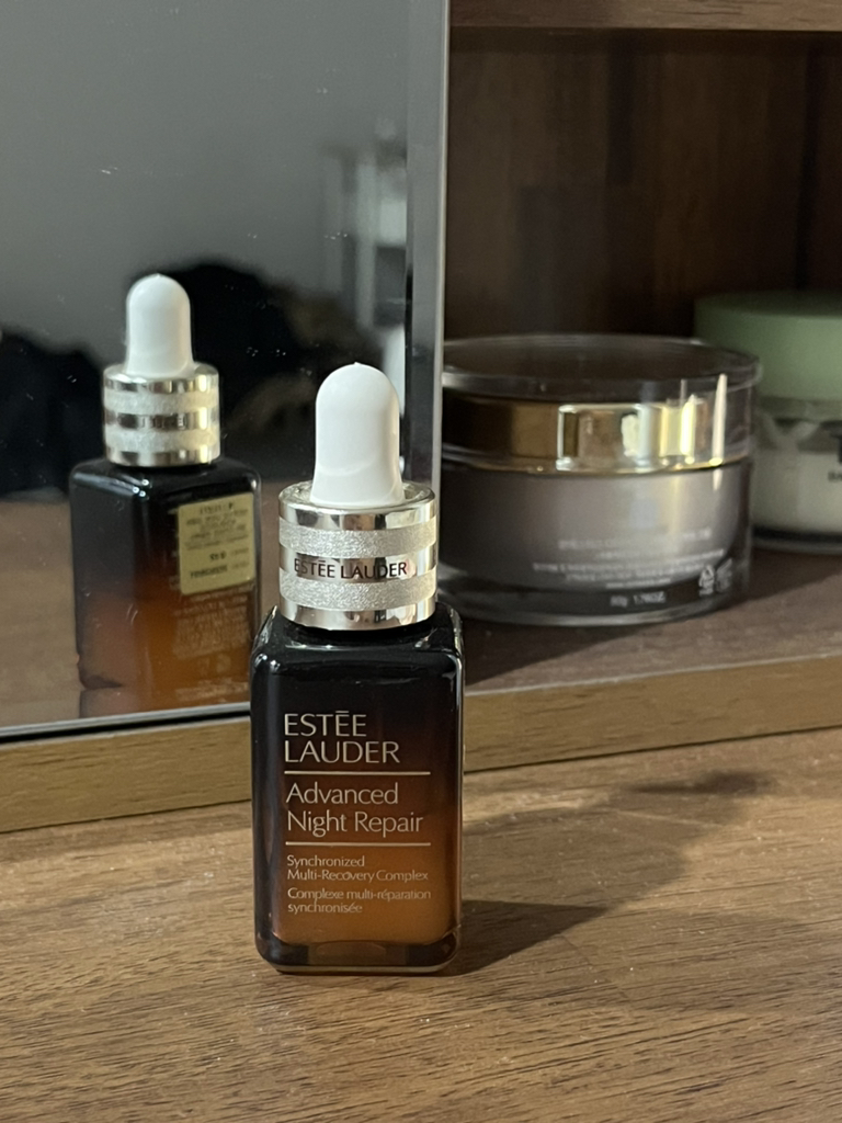 에스티로더 (ESTEELAUDER) 어드밴스드 나이트 리페어 review image