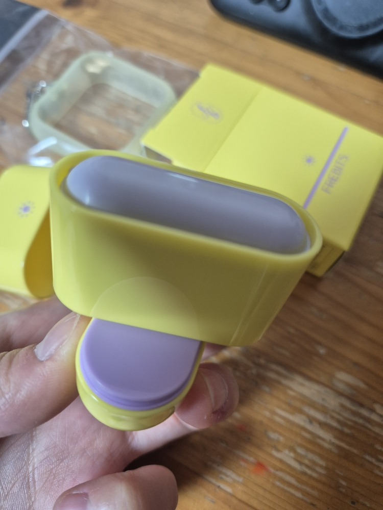 프레비츠 (FREBITS) 에어핏 선 피니싱 스틱 [SPF50+/PA++++] [01 퓨어 바이올렛] review image