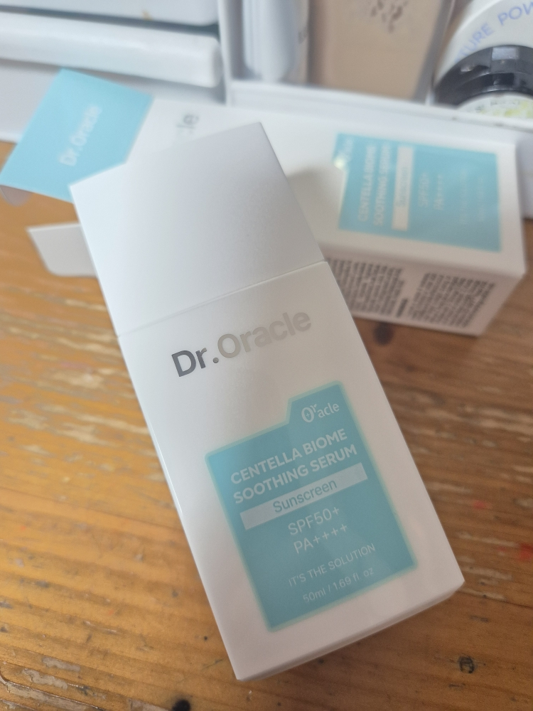 닥터오라클 (Dr.Oracle) 센텔라바이옴 수딩 선 세럼 [SPF50+/PA++++] review image