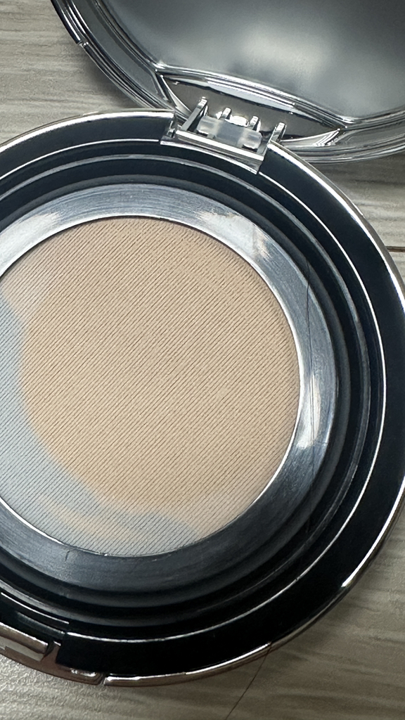 터치인솔 (TouchinSol) 스킨 커버 쿠션 [SPF50+/PA++++] [21N 뉴트럴 베이지] review image