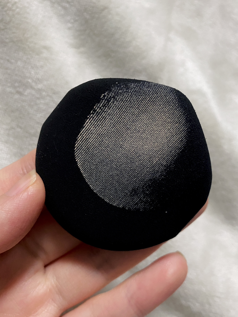 터치인솔 (TouchinSol) 스킨 커버 쿠션 [SPF50+/PA++++] [21N 뉴트럴 베이지] review image