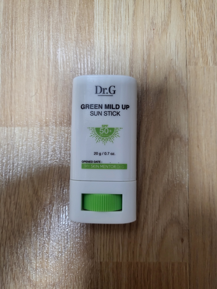 닥터지 (Dr.G) 그린 마일드 업 선 스틱 [SPF50+/PA++++] review image
