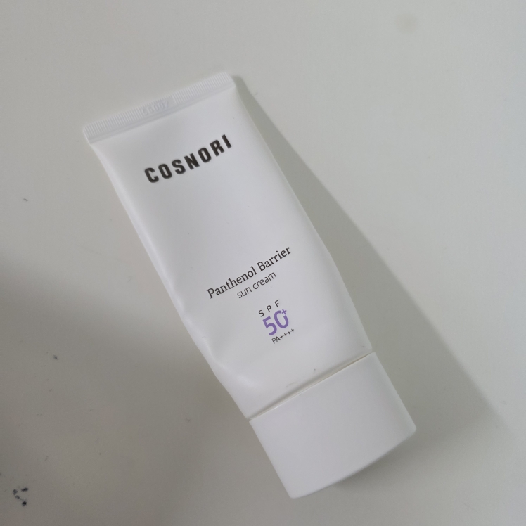 코스노리 (COSNORI) 선크림 [SPF50+/PA++++] [판테놀베리어] review image