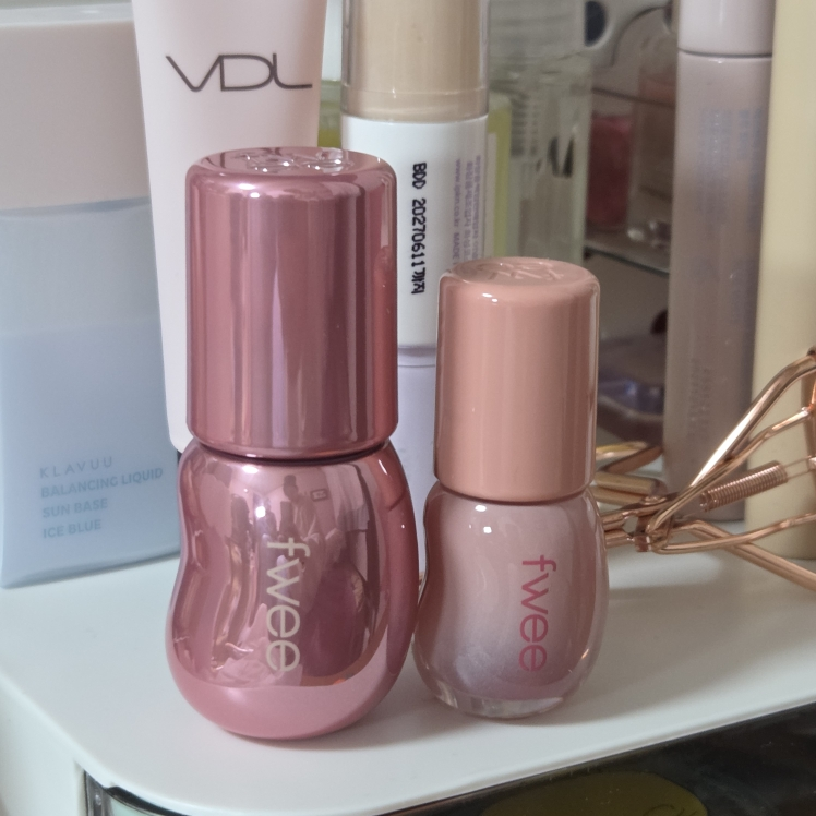 퓌 (fwee) 3D 볼류밍 글로스 [B10 요거트70%] review image