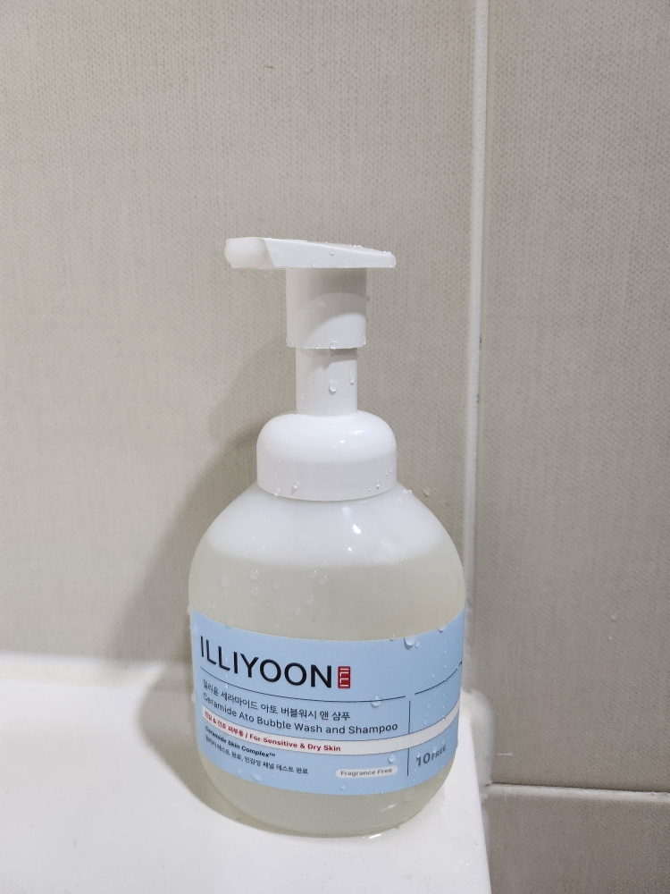ILLIYOON Ceramide Ato Bubble Wash y Champú review image