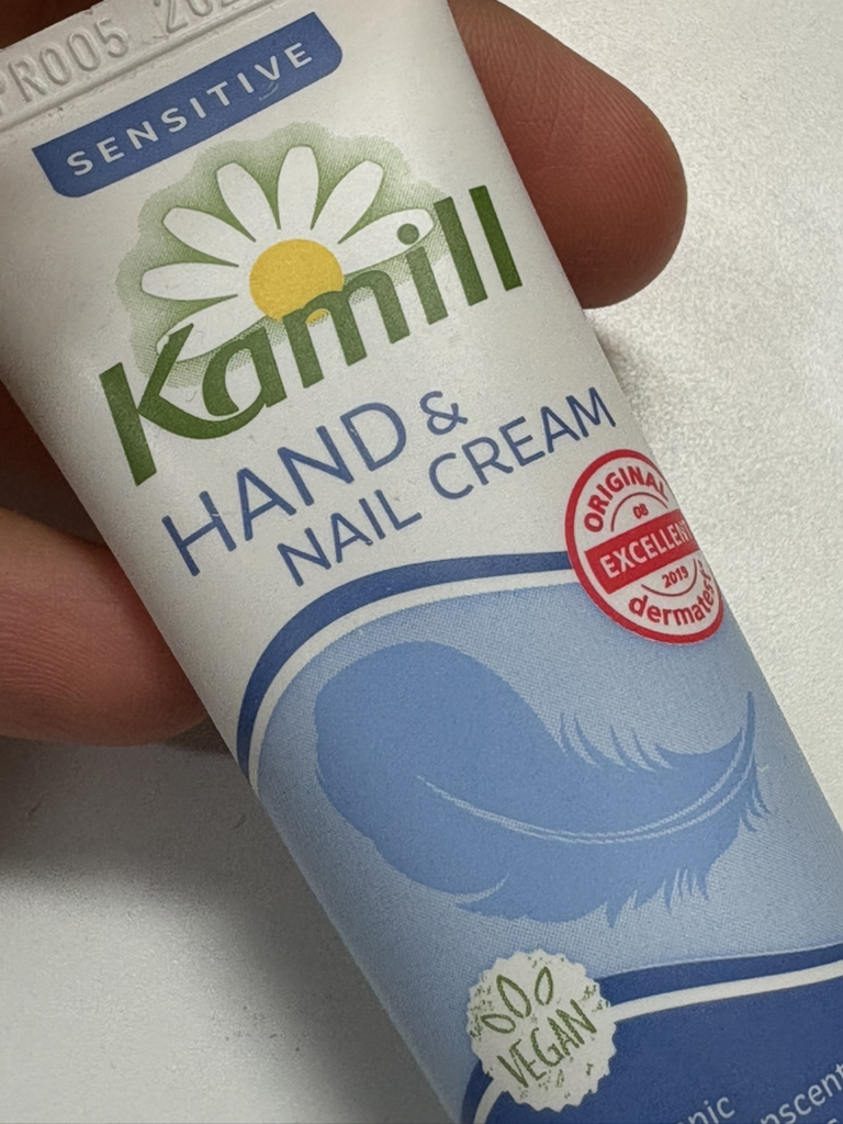 카밀 (Kamill) 핸드 & 네일 크림 [센시티브] review image