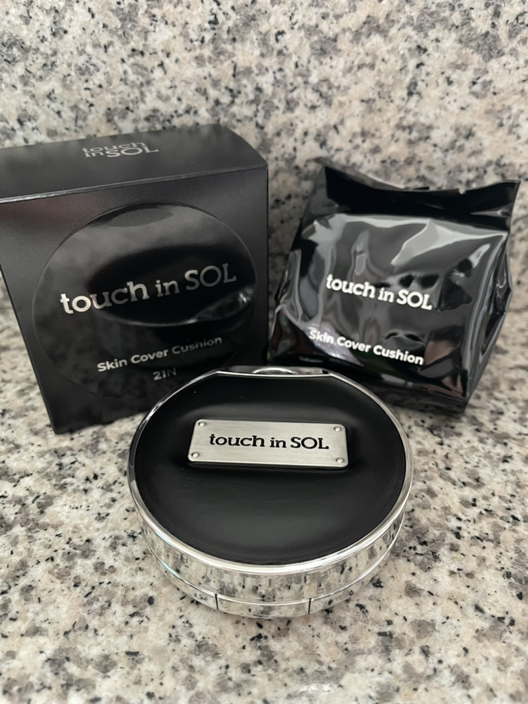 터치인솔 (TouchinSol) 스킨 커버 쿠션 [SPF50+/PA++++] [21N 뉴트럴 베이지] review image