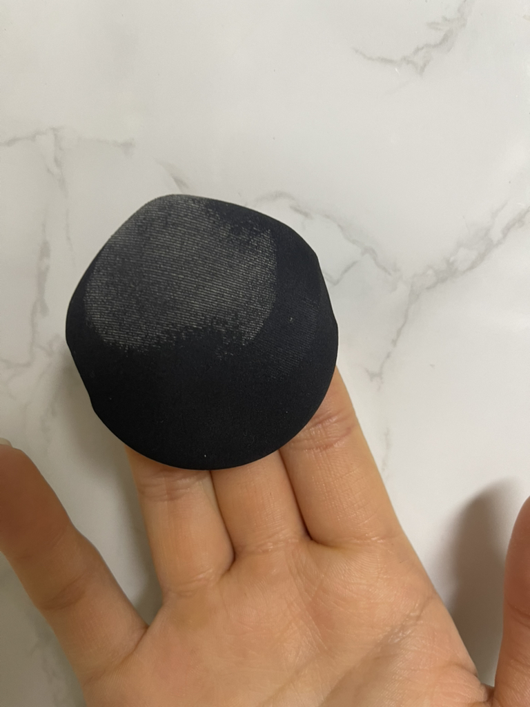 터치인솔 (TouchinSol) 스킨 커버 쿠션 [SPF50+/PA++++] [21N 뉴트럴 베이지] review image