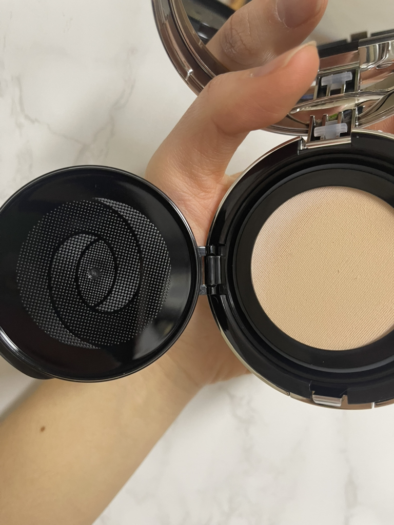 터치인솔 (TouchinSol) 스킨 커버 쿠션 [SPF50+/PA++++] [21N 뉴트럴 베이지] review image