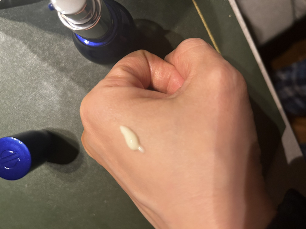 아이오페 (IOPE) 레티놀 레티젝션 세럼 review image