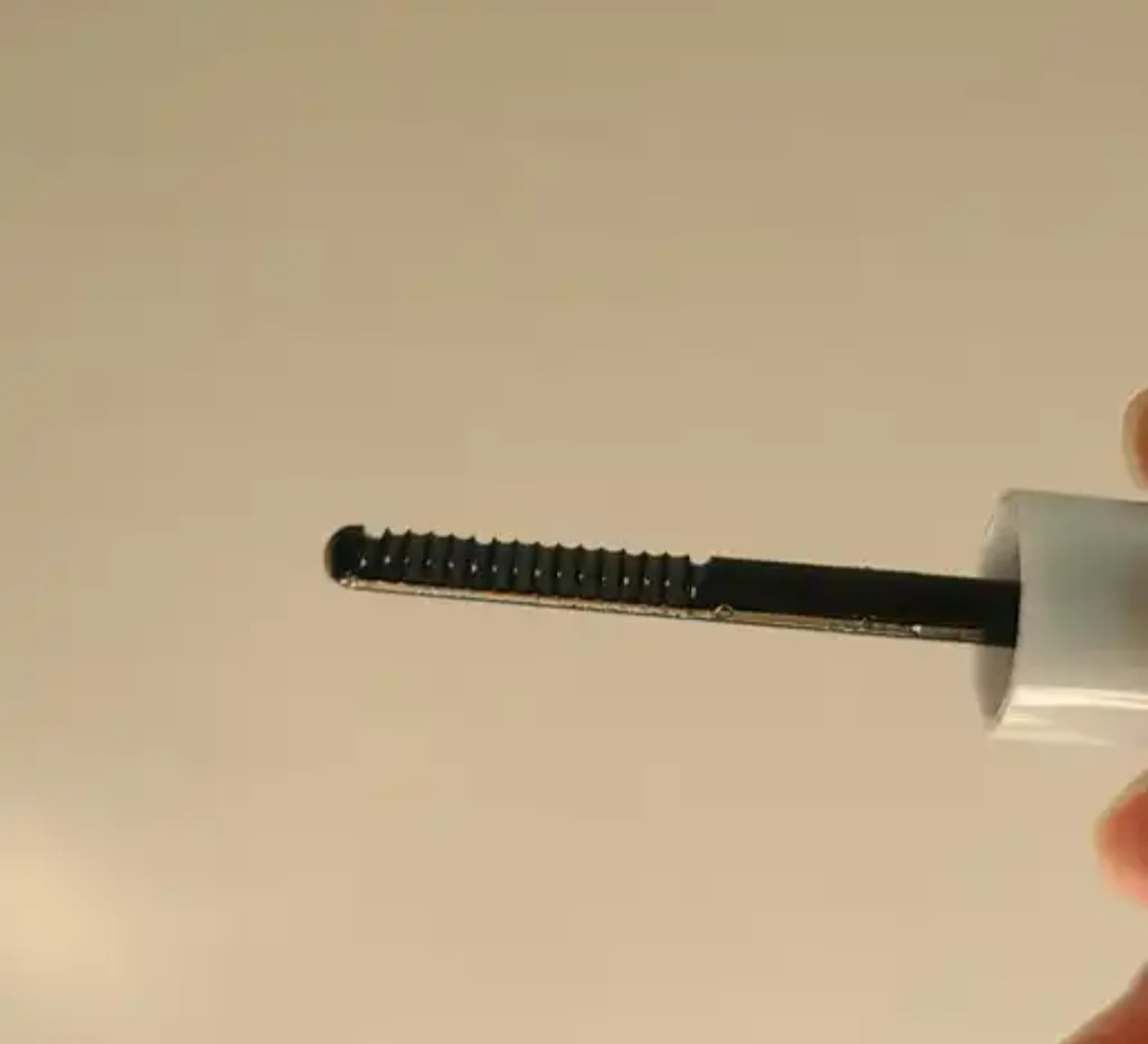 세잔느 (CEZANNE) 이지 워시 마스카라 리무버 review image