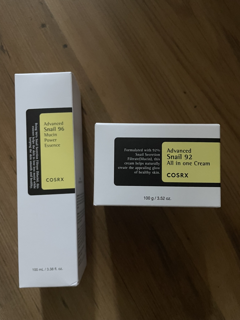 코스알엑스 (COSRX) 어드벤스드 스네일 96 뮤신 파워 에센스 review image