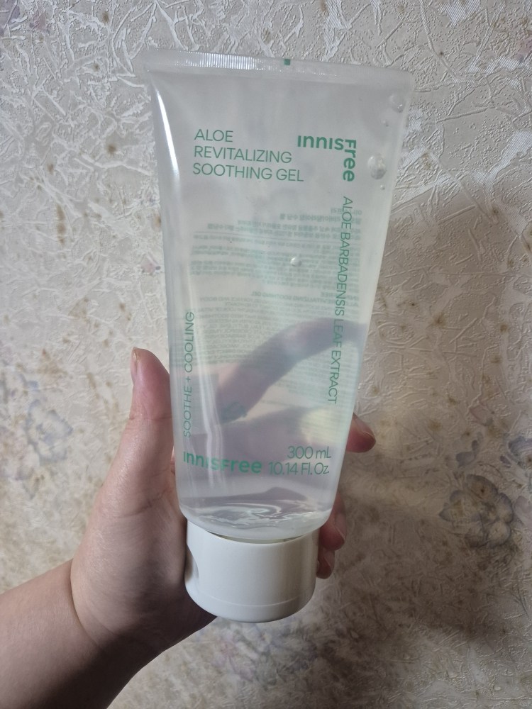 이니스프리 (INNISFREE) 알로에 리바이탈라이징 수딩젤 review image