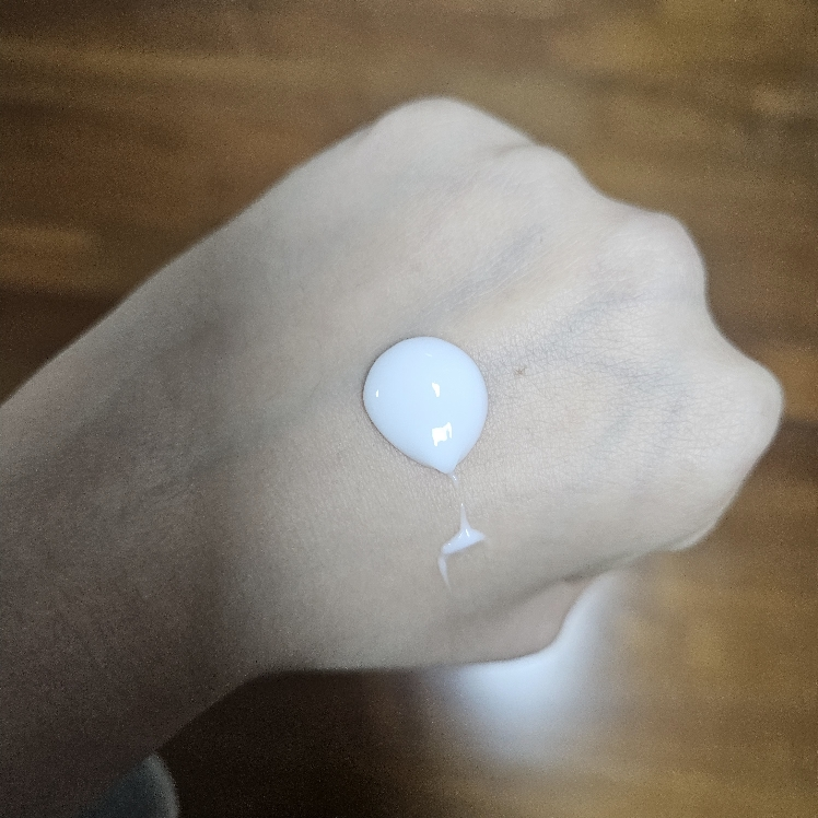 丝塔芙 (海外)含神经酰胺的激励修护润肤露 review image