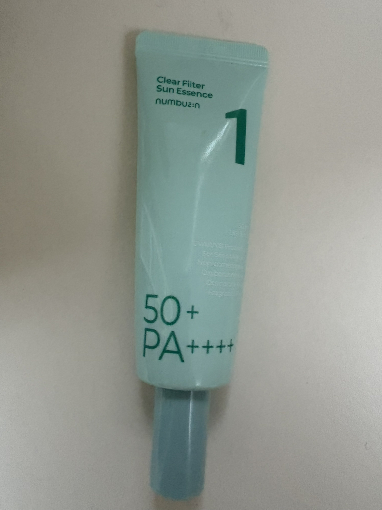 넘버즈인 (numbuzin) 1번 청초 진정맑은 물막선크림 [SPF50+/PA++++] review image