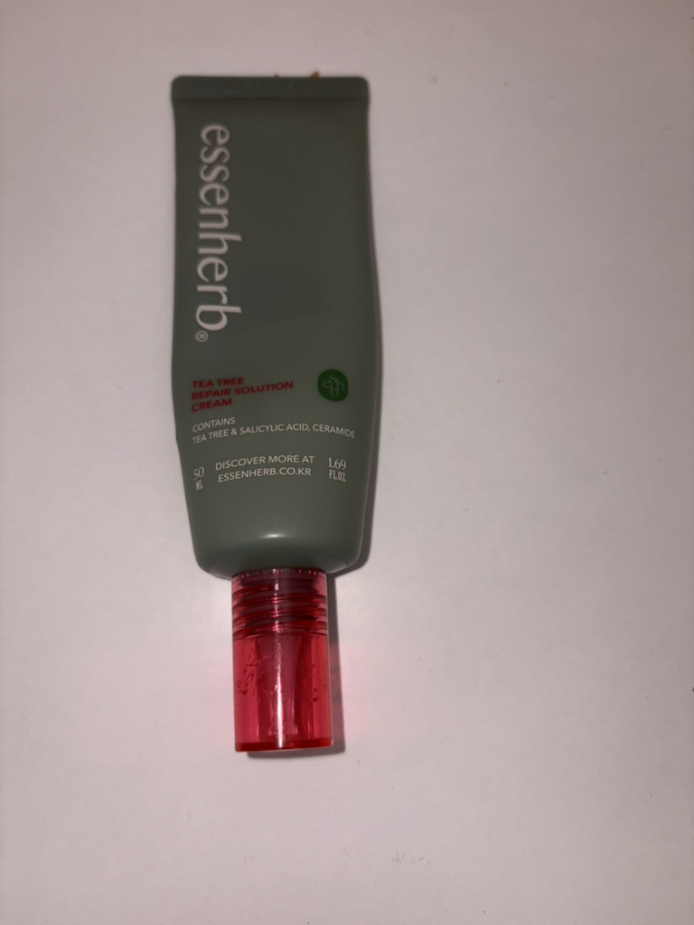 에센허브 (essenHERB) 티트리 리페어 솔루션 크림 review image