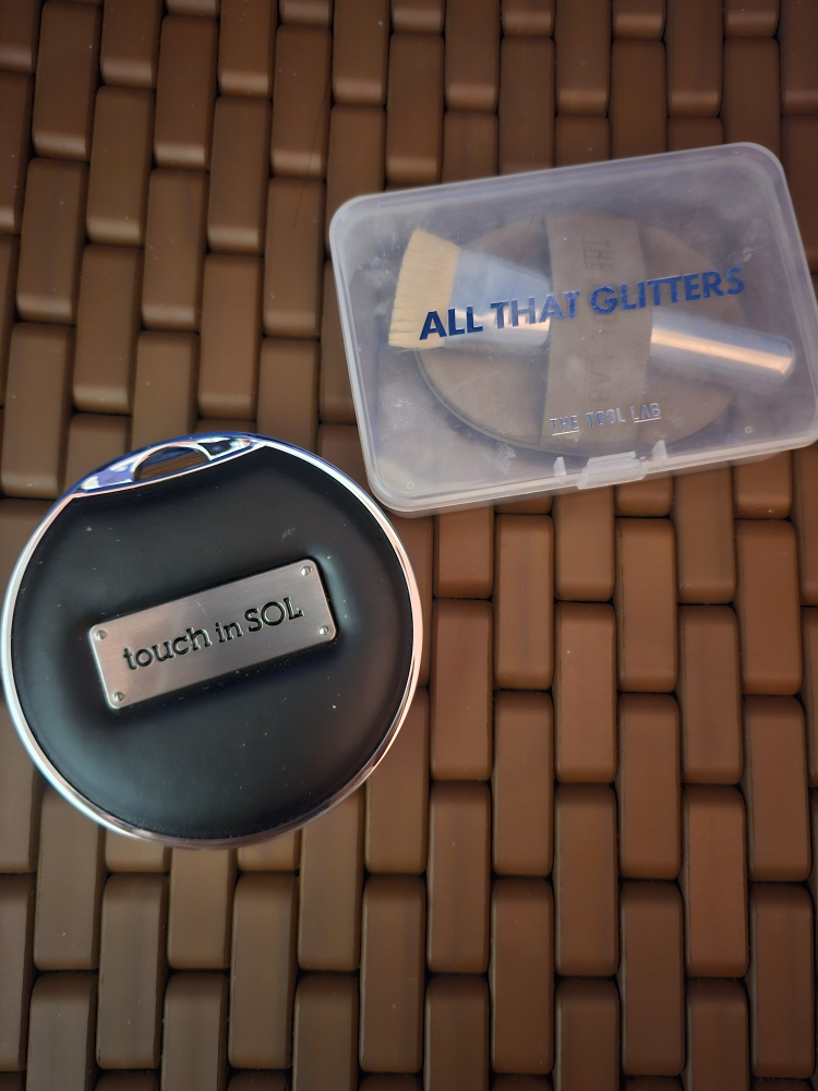 터치인솔 (TouchinSol) 스킨 커버 쿠션 [SPF50+/PA++++] [21N 뉴트럴 베이지] review image