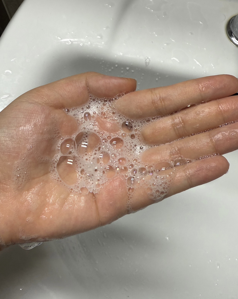 더랩바이블랑두 (THELABbyblancdoux) 그린 플라보노이드 포어 젤 클렌저 review image