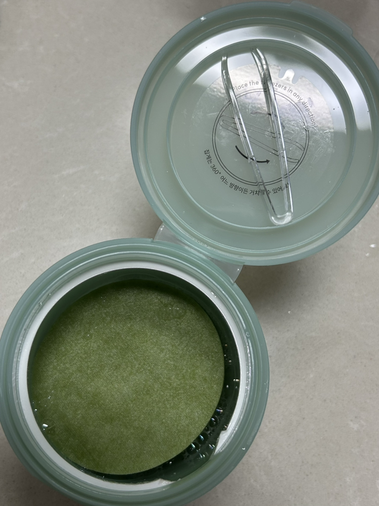 한율 (HANYUL) 어린쑥 수분진정 패드 review image