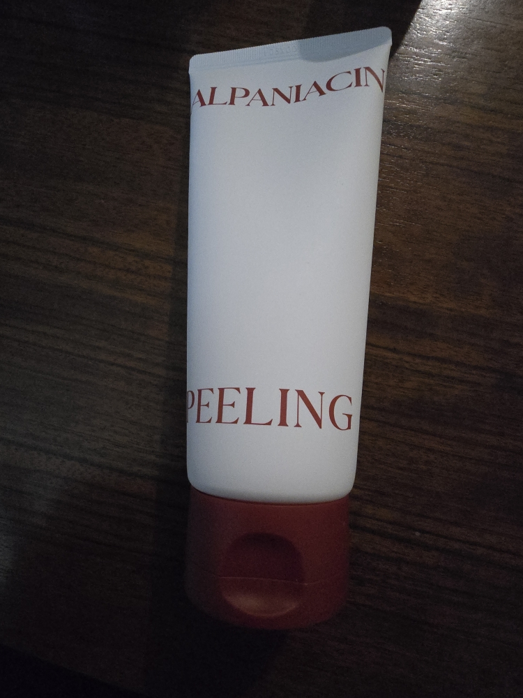 顺 利 阿尔法烟酸柔滑去角质凝胶 review image