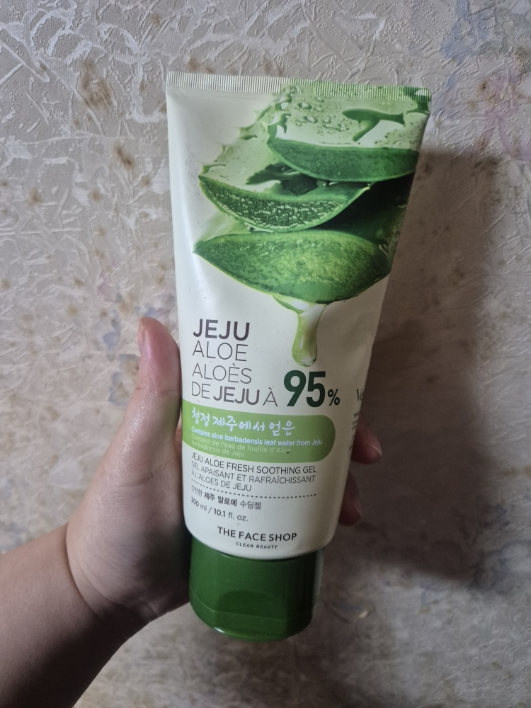 더페이스샵 (THEFACESHOP) 신선한 제주 알로에수딩젤 review image