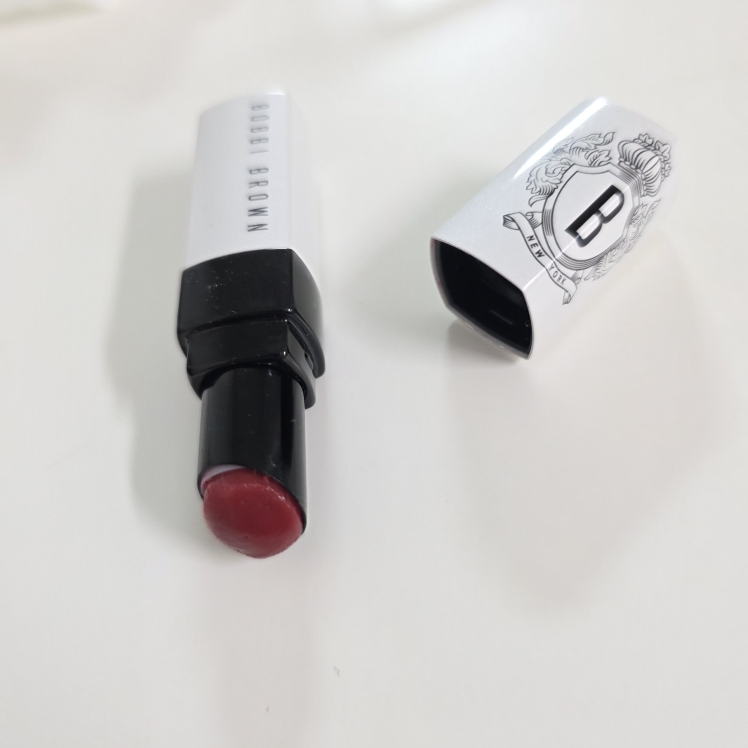 바비 브라운 (BOBBI BROWN) 엑스트라 립 틴트 [베어라즈베리] review image