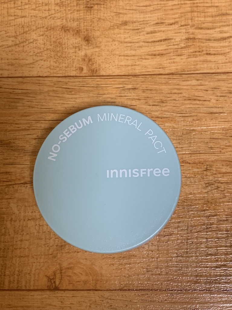 이니스프리 (INNISFREE) 노세범 미네랄 팩트 review image