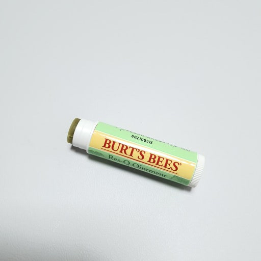 버츠비 (BURT'SBEES) 레스큐오인트먼트 시카 스틱 review image