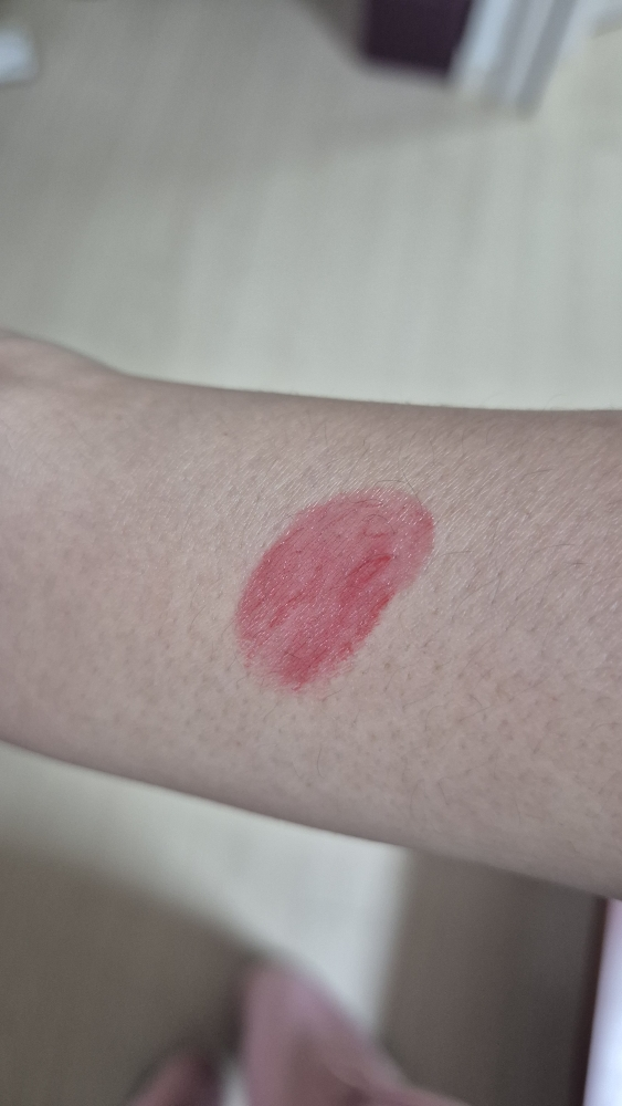 휴캄 (HUECALM) 비건 에센셜 컬러 립밤 [레드베리] review image