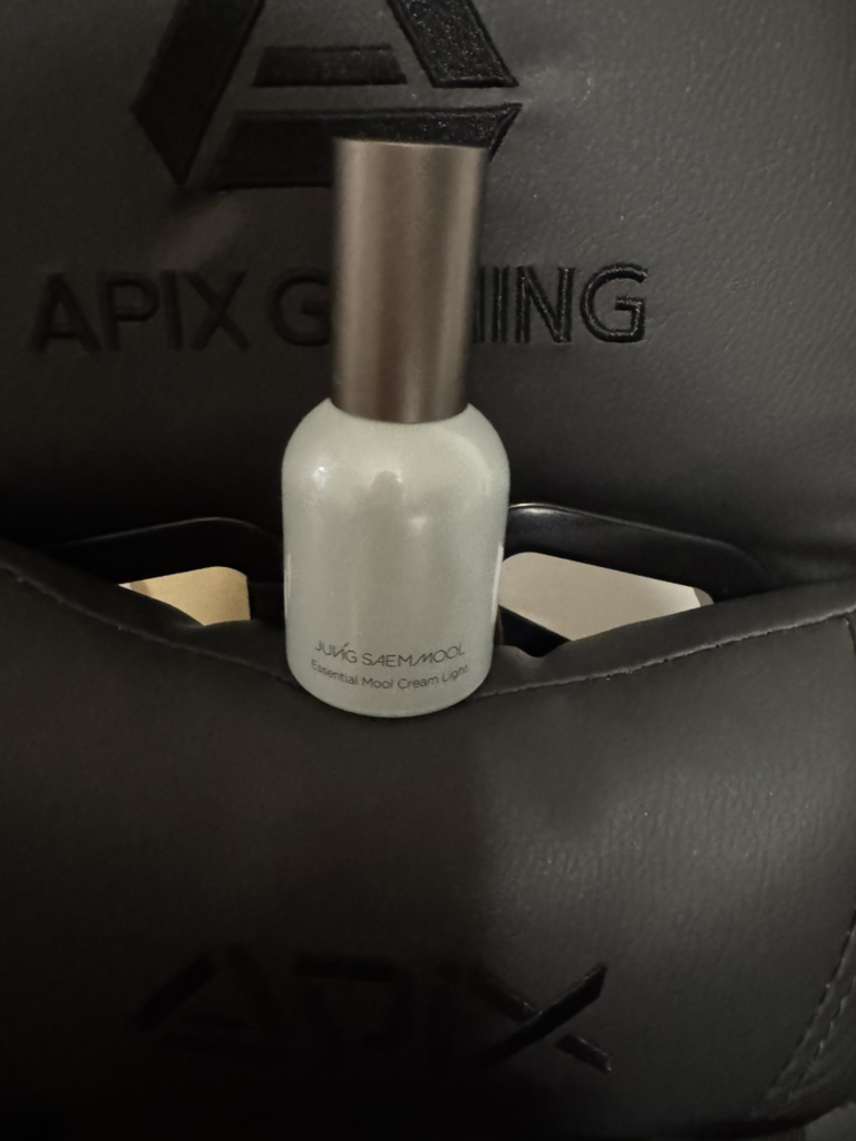 정샘물뷰티 (JUNGSAEMMOOL) 에센셜 물 크림 라이트 review image