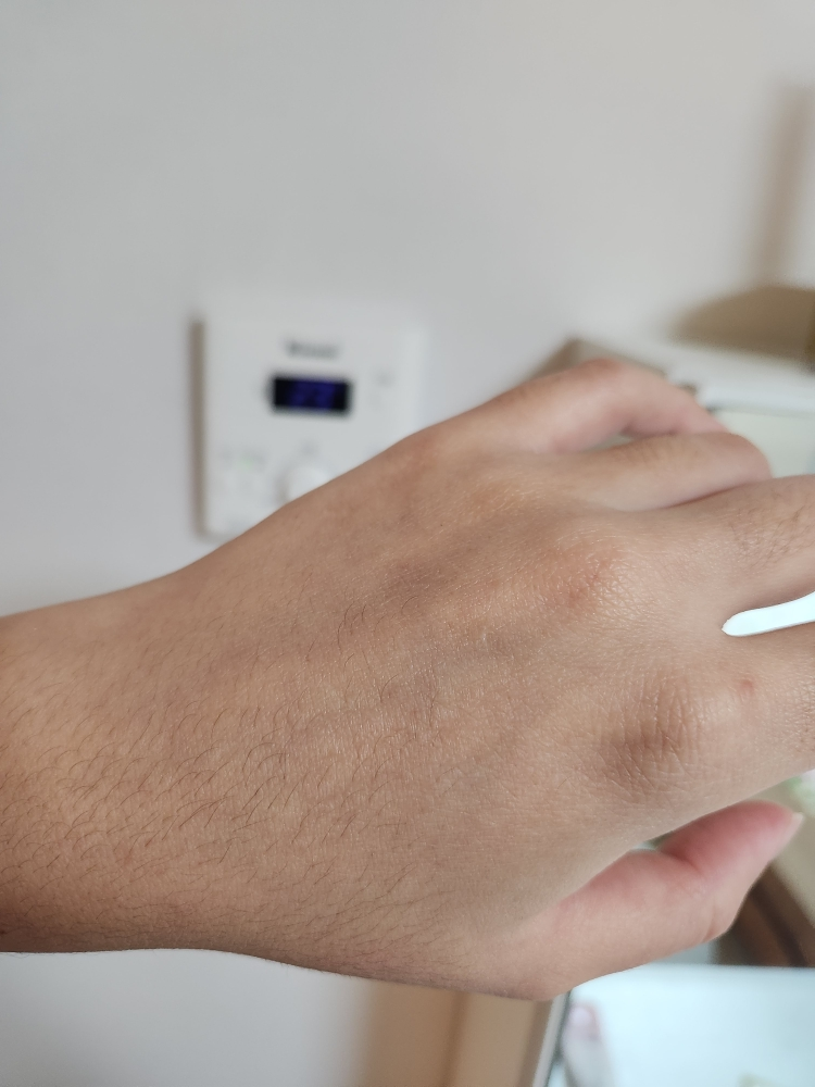 딘시 (dinsee) 프리미엄 비건 톤 업 선크림 [SPF50+/PA++++] review image