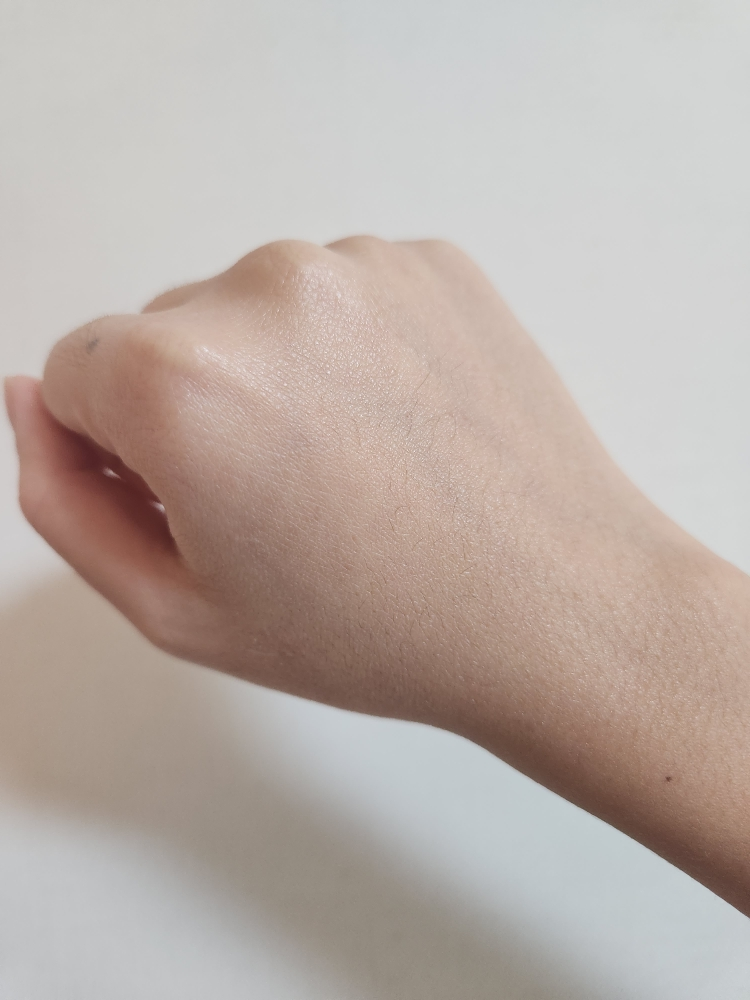 딘시 (dinsee) 프리미엄 비건 톤 업 선크림 [SPF50+/PA++++] review image