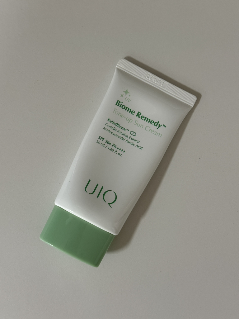 유이크 (UIQ) 바이옴 레미디 톤업 선크림 [SPF50+/PA++++] [그린] review image