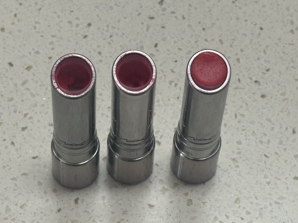 맥 (MAC) 텐더토크 립 밤 [플레이위드미] review image