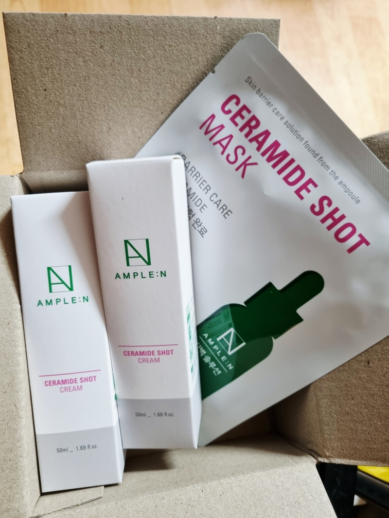 앰플엔 (AMPLE:N) 히알루론샷 버블 클렌저 review image