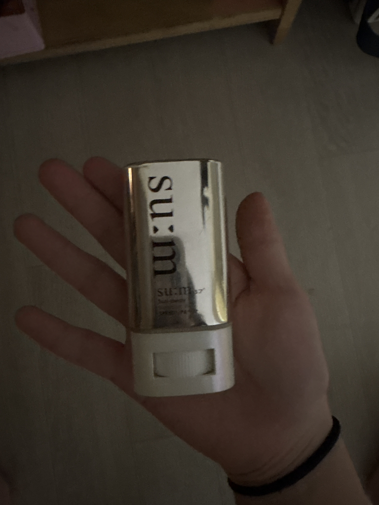 숨37도 (SUM37) 선 어웨이 벨벳 선 스틱 [SPF50+/PA++++] review image