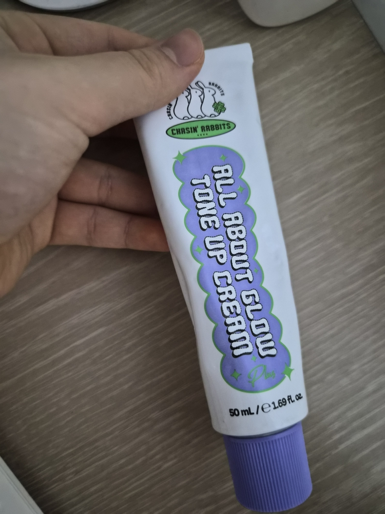체이싱래빗 (CHASIN'RABBITS) 올어바웃 글로우 톤업크림 플러스 review image