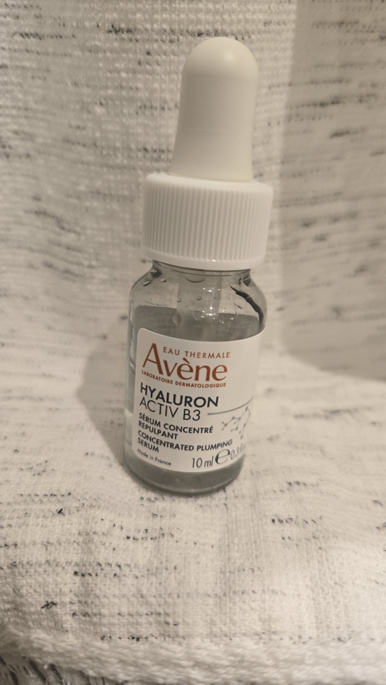 아벤느 (Avène) (해외) 히알루론 액티브 B3 컨센트레이티드 플럼핑 세럼 review image