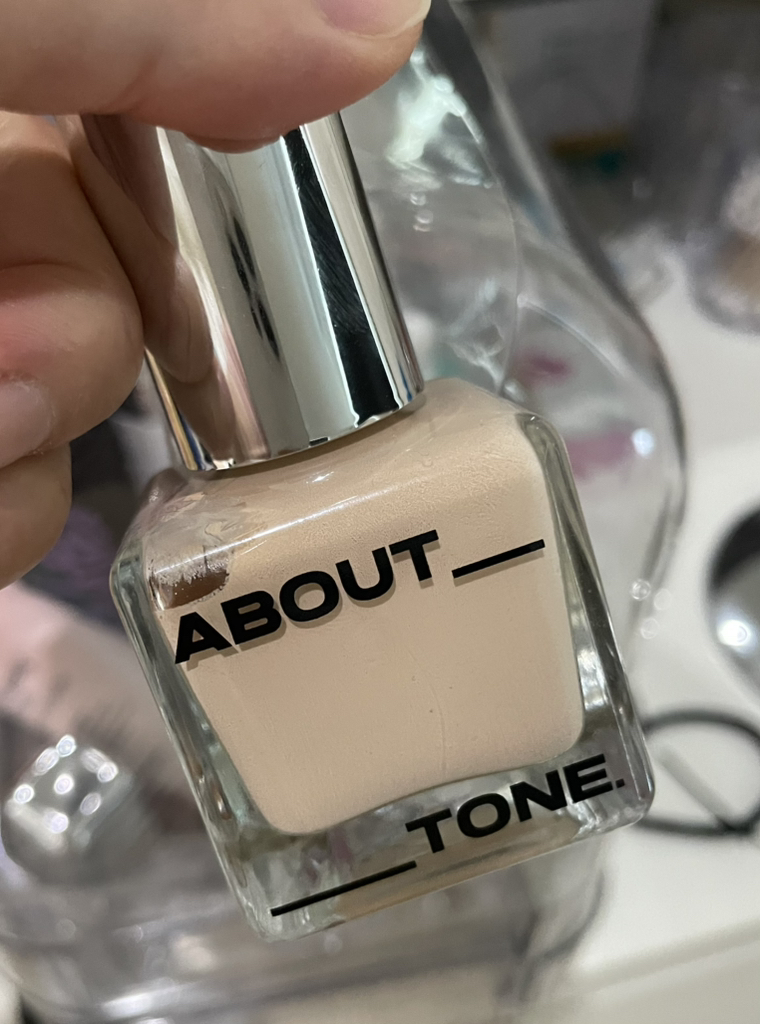 어바웃톤 (ABOUT_TONE.) 스킨 레이어 핏 파운데이션 [SPF30/PA++] [AT.23 내추럴] review image