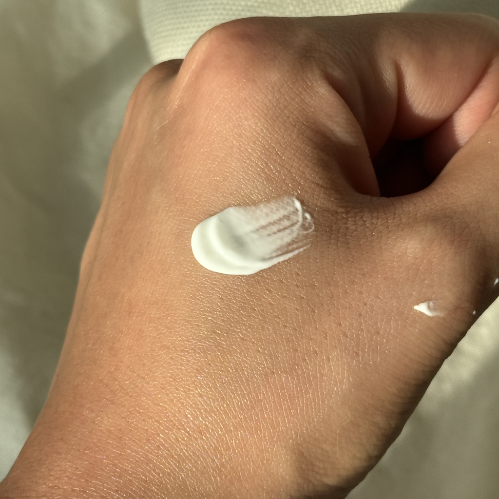 霏丝佳 红色舒缓 AI 修护霜 review image