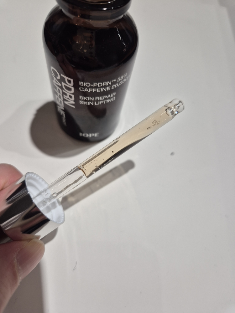 아이오페 (IOPE) PDRN 카페인샷 review image