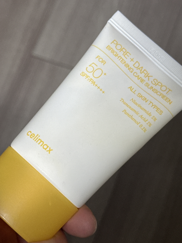 셀리맥스 (celimax) 브라이트닝 모공잡티 선크림 [SPF50+/PA++++] review image