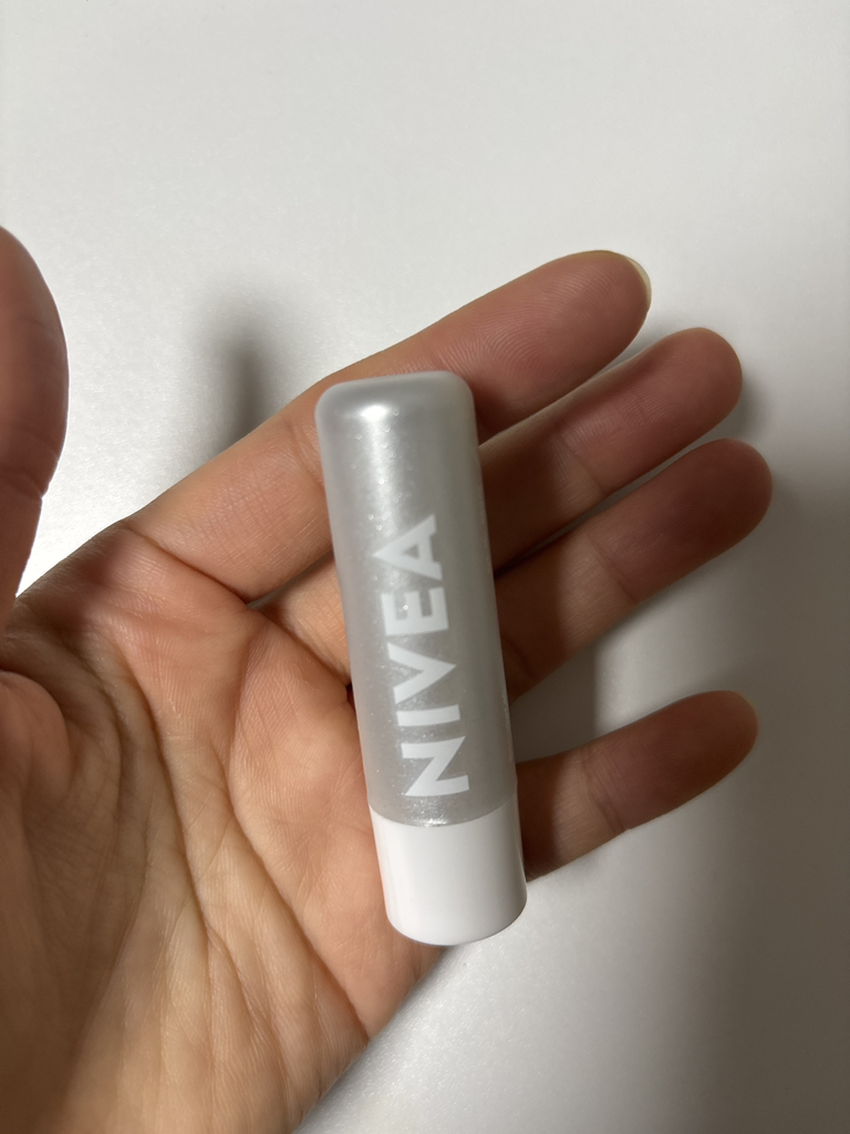 니베아 (NIVEA) 립케어 [히알루론모이스쳐플러스] review image