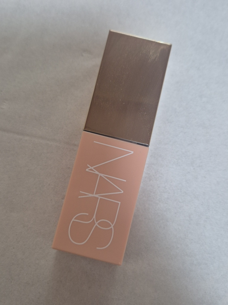 나스 (NARS) 에프터 글로우 리퀴드 블러쉬 [비헤이브] review image