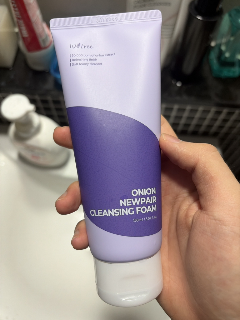 IsNtree 紫色洋葱修复洗面奶 review image